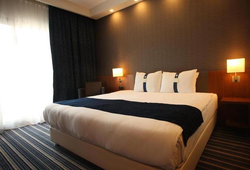 Номер Стандарт Двуспальная Кровать, Holiday Inn Express Manisa West, An Ihg