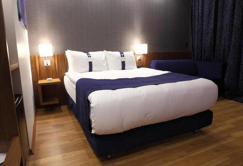 Номер Стандарт Двуспальная Кровать, Holiday Inn Express Manisa West, An Ihg
