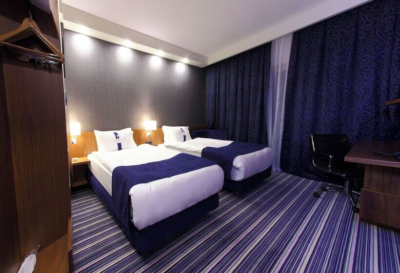 스탠다드 룸, Holiday Inn Express Manisa West, An Ihg