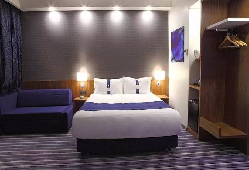 ダブルベッドスタンダードルーム, Holiday Inn Express Manisa West, An Ihg