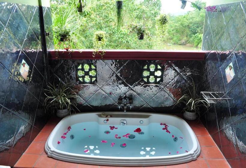 اتاق لوکس, Khaolak Boutique Hertitage