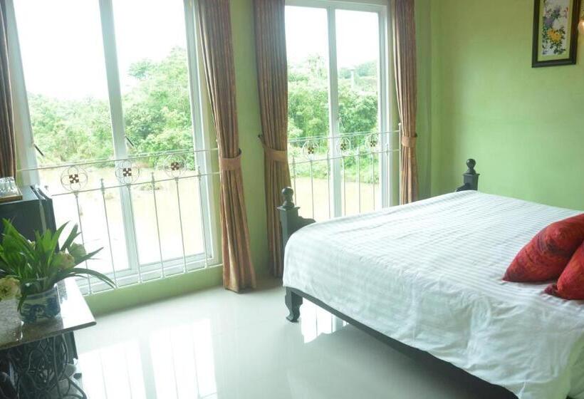 اتاق استاندارد, Khaolak Boutique Hertitage