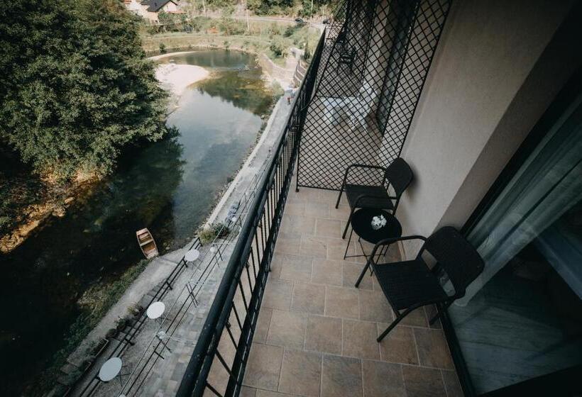 Deluxe room with river view, Kostelski Buk