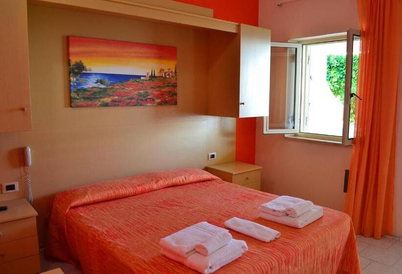 Номер Стандарт, Villaggio Calispera