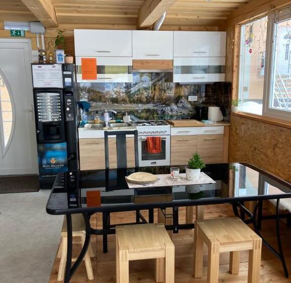 اتاق استاندارد سه تخته با بالکن, Aparthotel Pr Jakapč