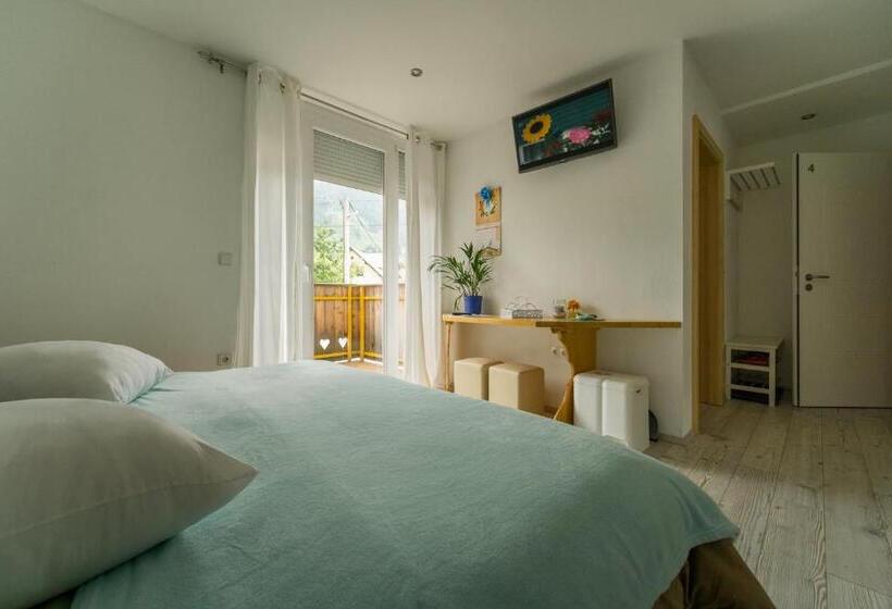 اتاق استاندارد چهارنفره با بالکن, Aparthotel Pr Jakapč