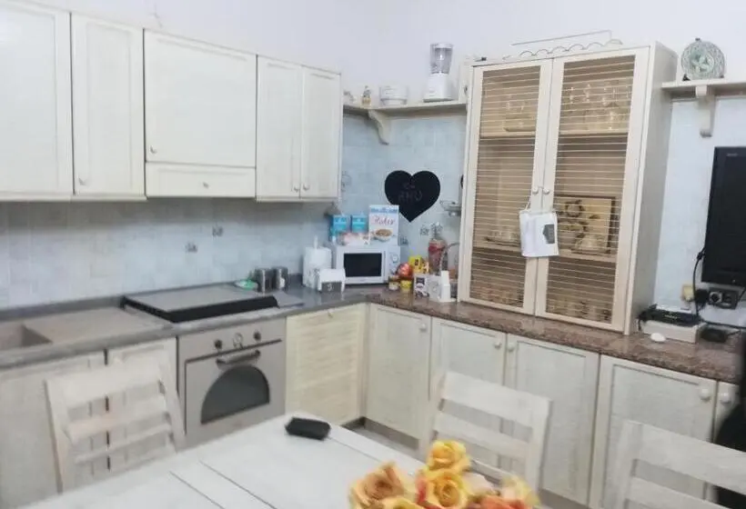 1ベッドルームアパートメントをつなぐ, B&b Serenità