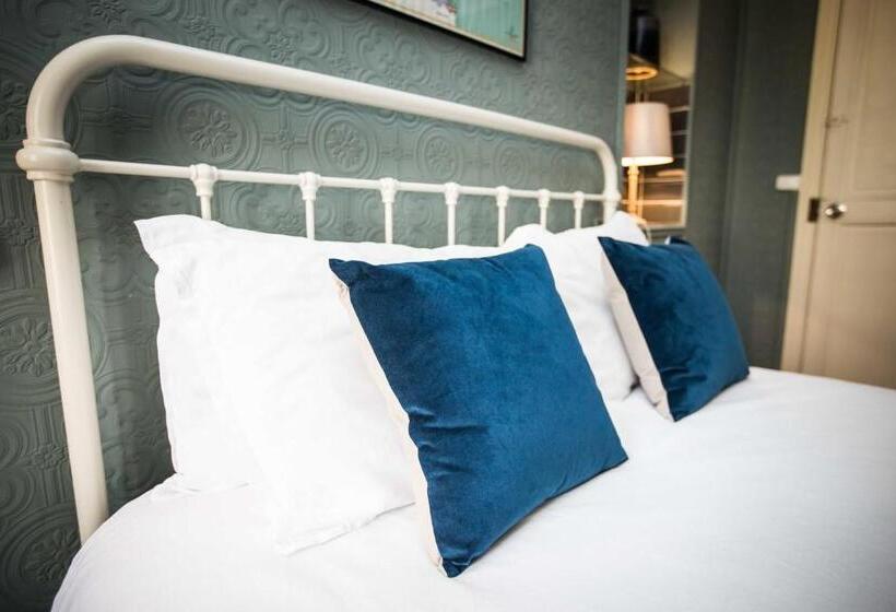 キングサイズベッドのスタンダードルーム, Carcassonne Townhouse