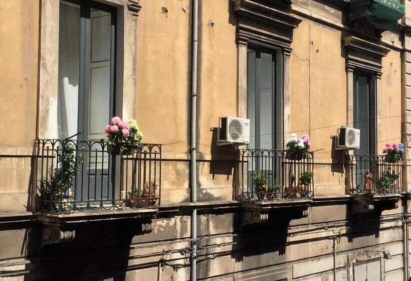 غرفة قياسية, Dimora Umberto