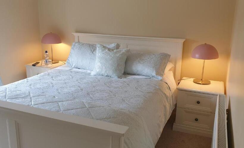디럭스 룸, Knightsbrook Guesthouse