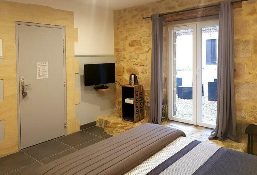 اتاق سوپریور, Le Clos De La Canéda