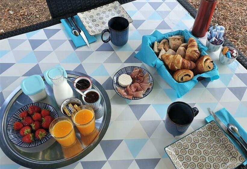 اتاق سوپریور, Le Clos De La Canéda