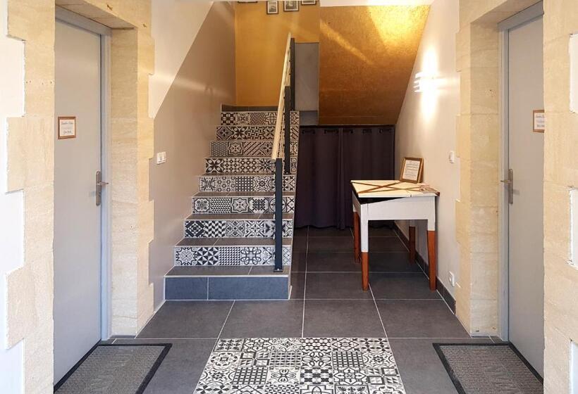 سوییت خانوادگی, Le Clos De La Canéda