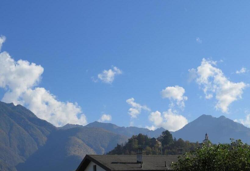 Номер Стандарт с Балконом, Bed And Breakfast Ossola