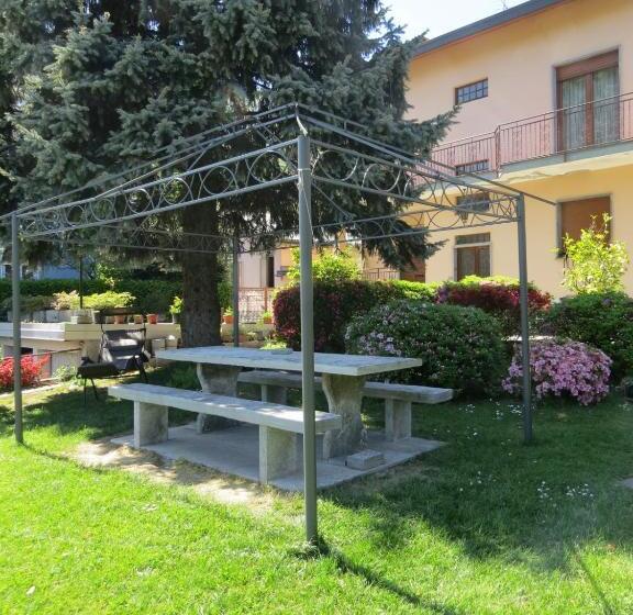 Номер Стандарт с Балконом, Bed And Breakfast Ossola