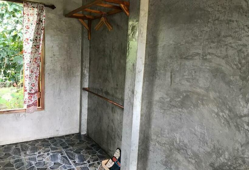 ویلای استاندارد با چشمانداز باغ, บ้านสวนศิริ Siri Garden