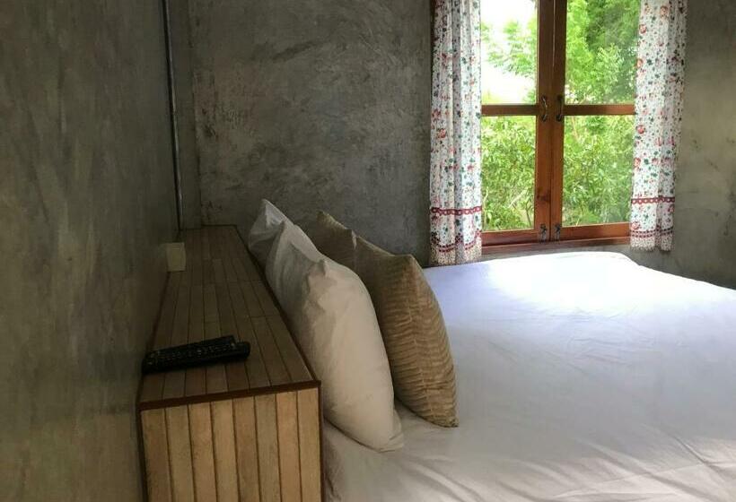 ویلای استاندارد با چشمانداز باغ, บ้านสวนศิริ Siri Garden