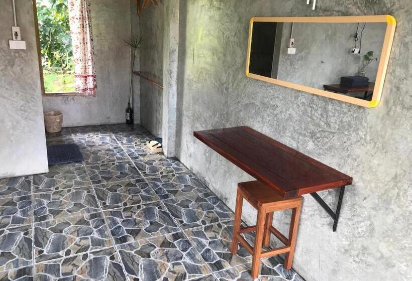 Бунгало Стандарт Вид на Сад, บ้านสวนศิริ Siri Garden