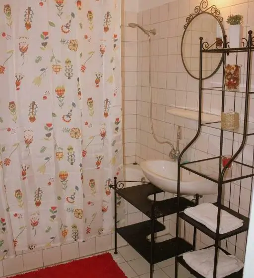 スタンダードルーム, élő Tisza Vendégház