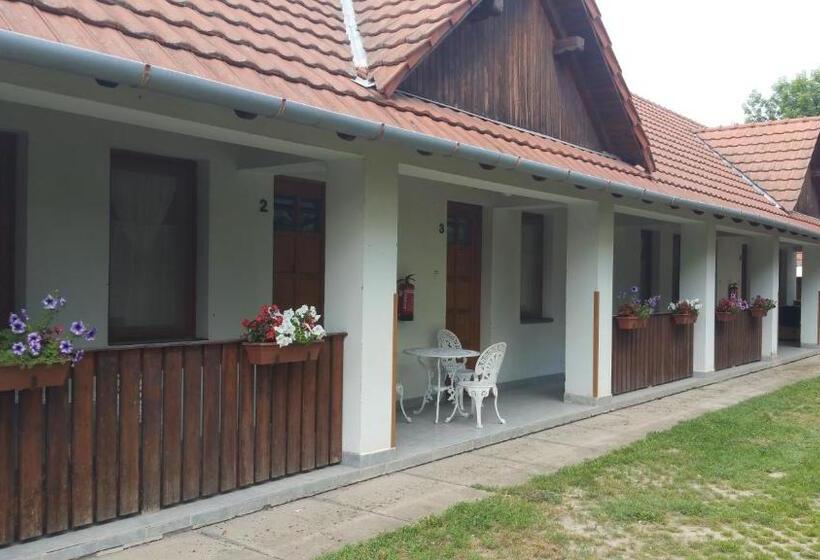标准间, élő Tisza Vendégház
