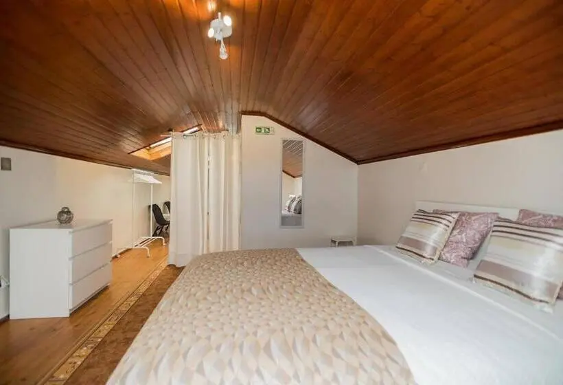 سوییت خانوادگی, Lisbon Belém Guesthouse