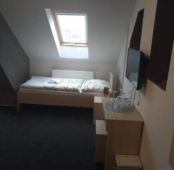 غرفة قياسية رباعية, Penzion Zaječák