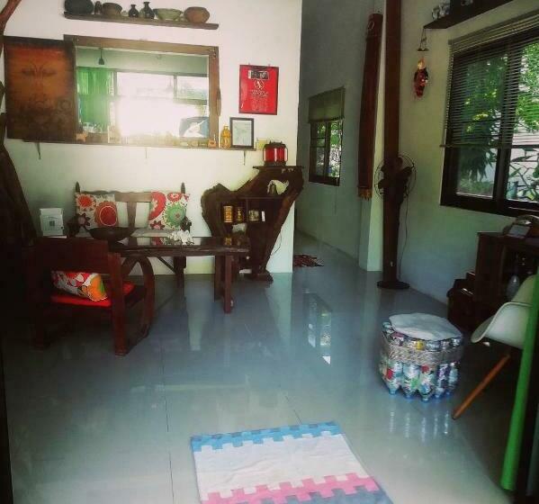 شقة غرفة واحدة, Rec Art