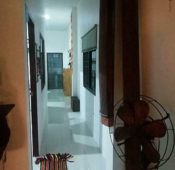 شقة غرفة واحدة, Rec Art