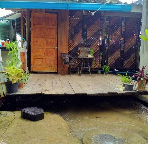 غرفة قياسية رباعية مطلة على البحر, Seaside Home