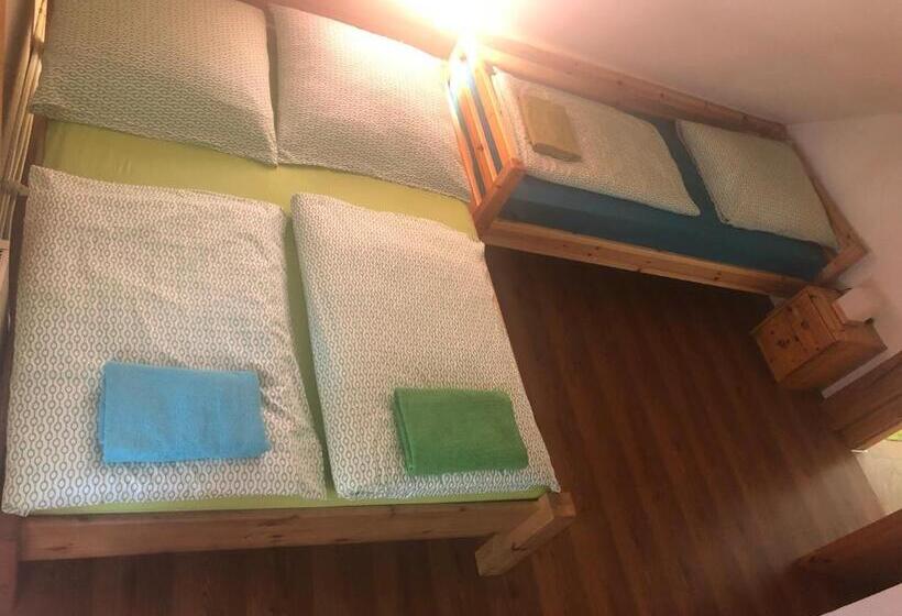 Номер Стандарт, Zirndorf Gästehaus