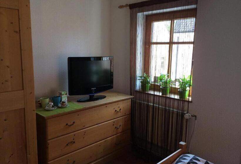 Номер Стандарт, Zirndorf Gästehaus