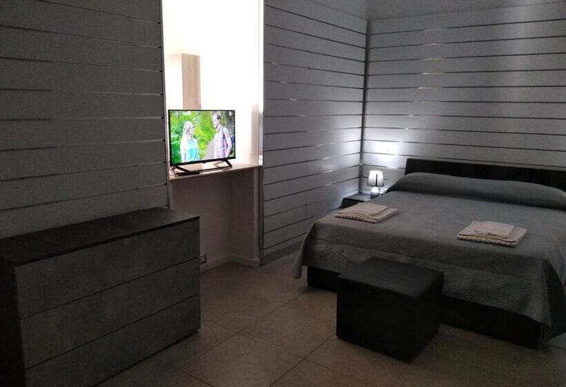 إستديو عائلى, B&b Da Luca