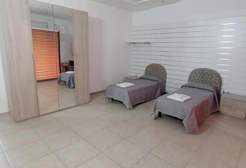 إستديو عائلى, B&b Da Luca