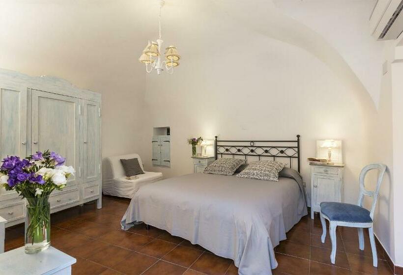 غرفة قياسية ثلاثية, B&b I Tre Camini
