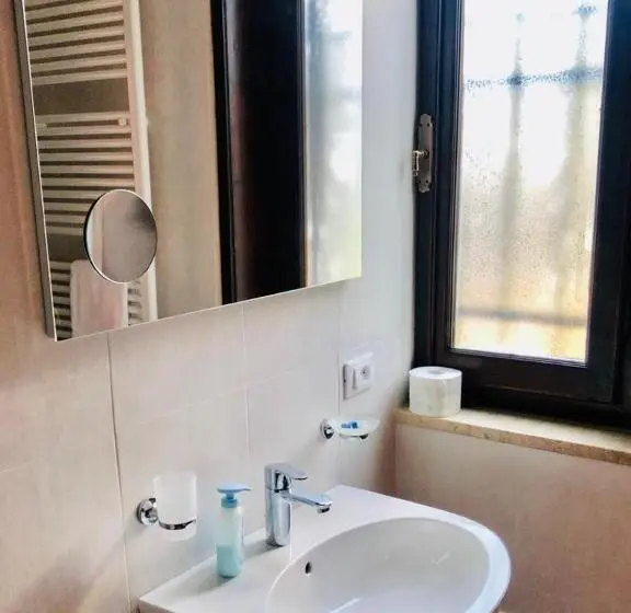 اتاق استاندارد, B&b Villa Ermanna