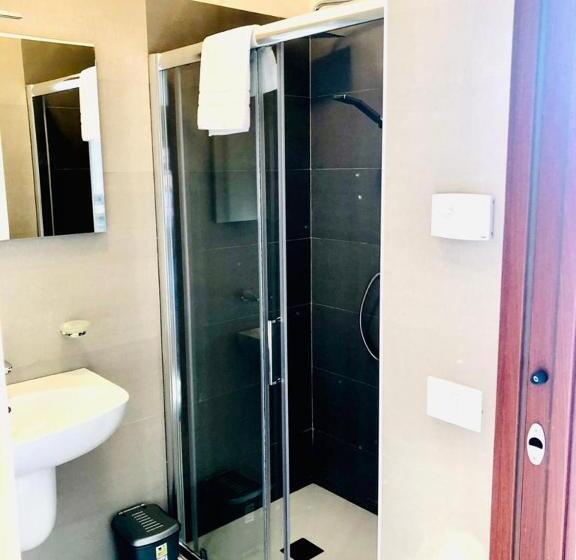 スタンダード４人部屋, B&b Villa Ermanna