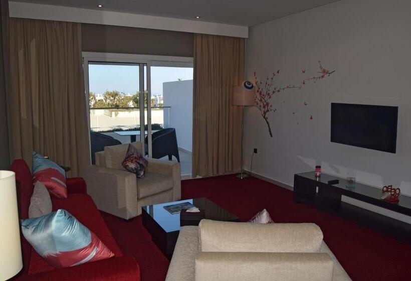 سوییت جونیور لوکس, Hôtel Tamuda Beach