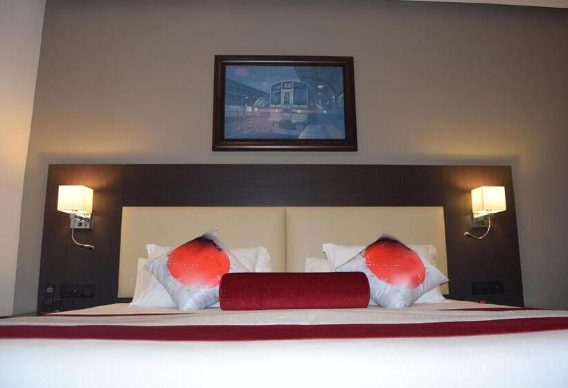 سوییت جونیور لوکس, Hôtel Tamuda Beach