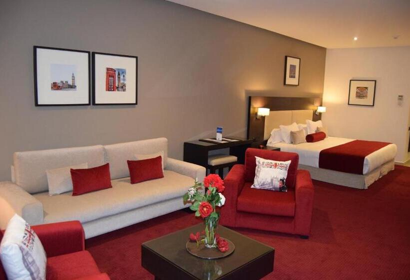 سوییت لوکس, Hôtel Tamuda Beach