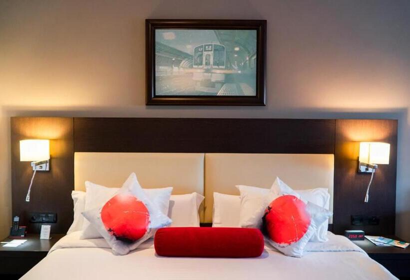 سوییت جونیور لوکس, Hôtel Tamuda Beach