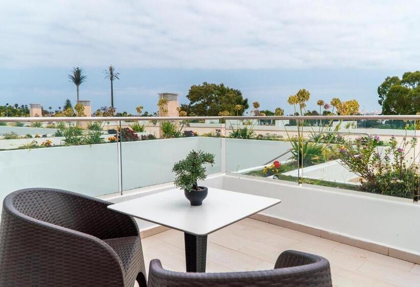 سوییت جونیور لوکس, Hôtel Tamuda Beach