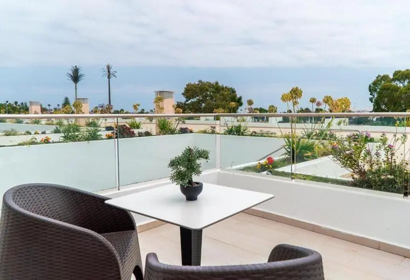 سوییت جونیور لوکس, Hôtel Tamuda Beach
