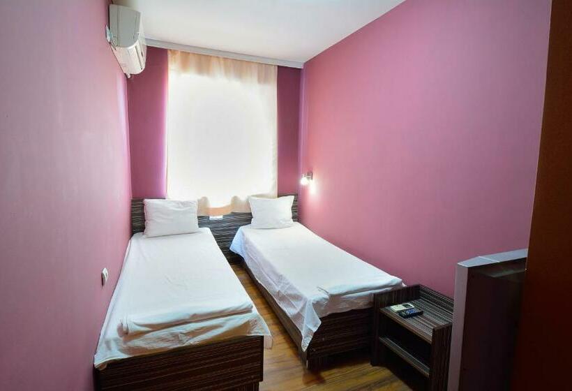 Cameră Standard, къща за гости нико