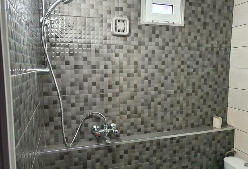 Cameră Standard, къща за гости нико