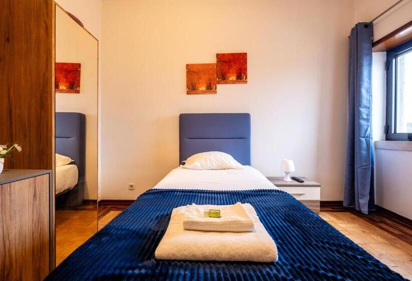 اتاق استاندارد یک نفره, Celas Dream Studio