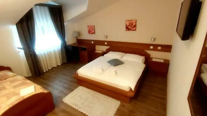 اتاق استاندارد, Gostišče Jazbec   Idrsko   Kobarid