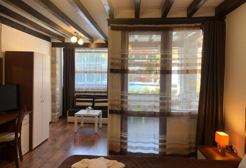 복층 룸, House Of Time