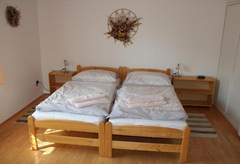 4인용 스탠다드 룸, Penzion Mühl