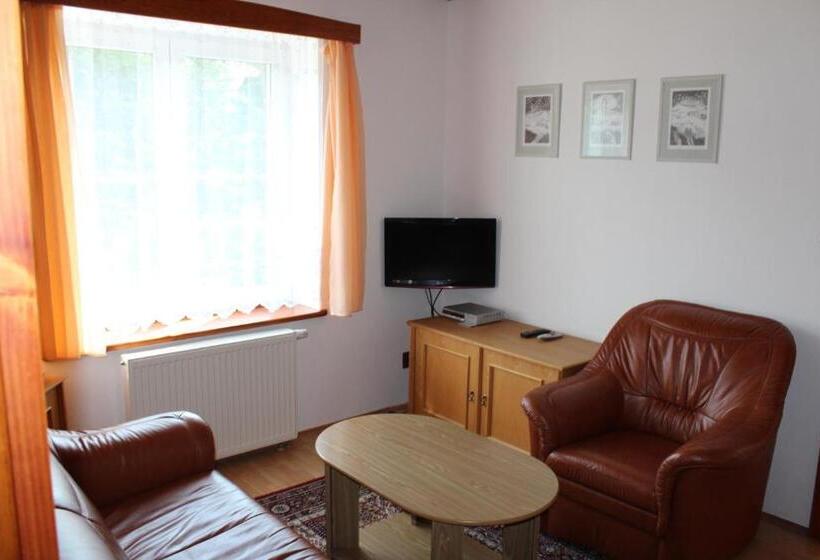 4인용 스탠다드 룸, Penzion Mühl