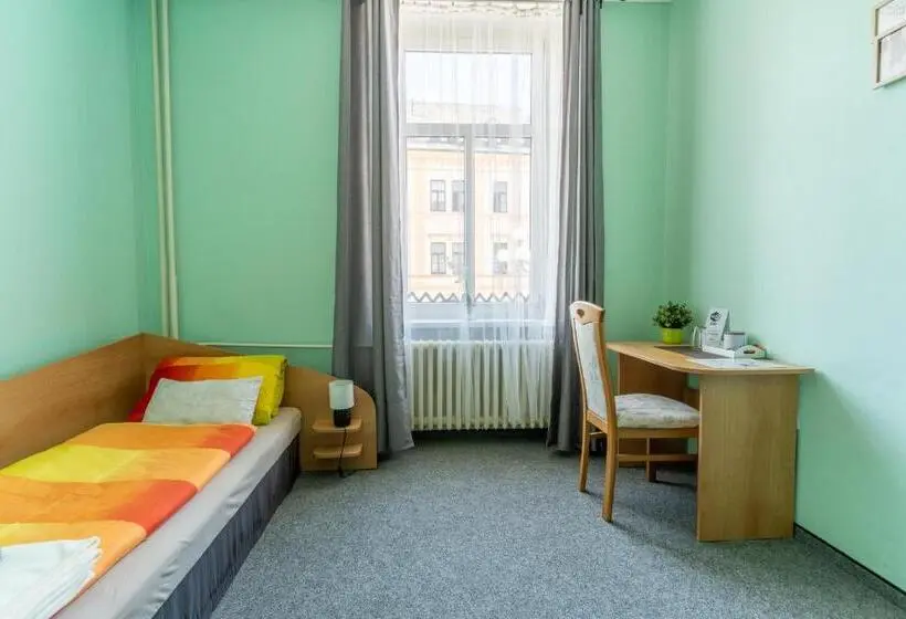 スタンダードシングルルーム, Penzion Na Starém Náměstí